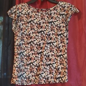 A&F flutter sleeve flower print blouse